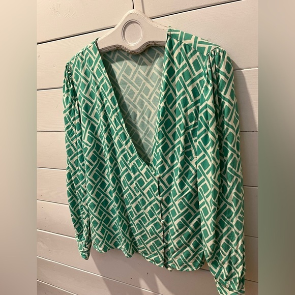 💚 Green Geometric Wrap Blouse – C&A – Size FR 46 - Picture 7 of 10